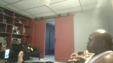 DCrush online show from 14, 2, 2025