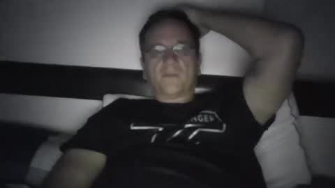 Snapshot of dddermattt chatting on 25, 5, 2026 Play with me while I watch you german handsome squirtlover love small girls small tits big clit cut c2c shaved online show from 25, 5, 2026