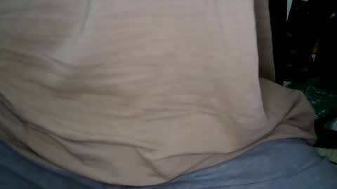 Snapshot of ddydav233 chatting on 8, 11, 2025 David online show from 8, 11, 2025