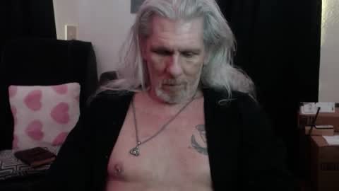 Snapshot of deaconoddeye chatting on 14, 12, 2025 deaconoddeye online show from 14, 12, 2025