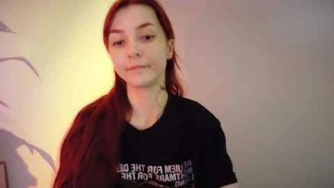 Snapshot of dead_girll chatting on 24, 4, 2026 freak online show from 24, 4, 2026