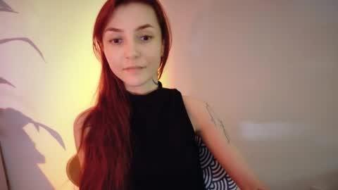 Snapshot of dead_girll chatting on 26, 4, 2026 freak online show from 26, 4, 2026