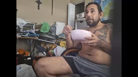 Snapshot of deadbirdink8o8 chatting on 17, 5, 2026 deadbirdink8o8 online show from 17, 5, 2026