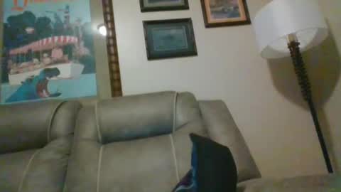 playing near open window online show from 23, 1, 2025