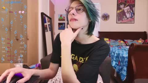 Snapshot of deadratsoup chatting on 14, 1, 2025 Rat online show from 14, 1, 2025