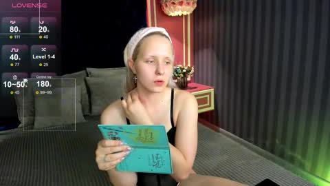 Dolly online show from 14, 9, 2025