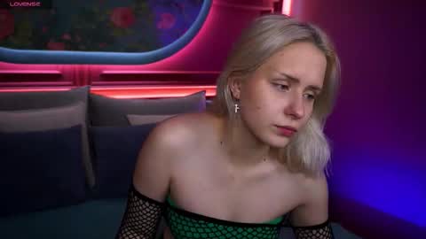 Dolly online show from 17, 9, 2025