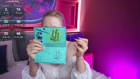 Dolly online show from 19, 9, 2025