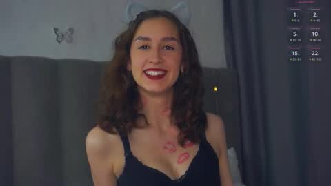 Snapshot of debbibelgard chatting on 25, 9, 2025 Belga online show from 25, 9, 2025