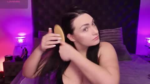 debinnyneanalover online show from 8, 4, 2026