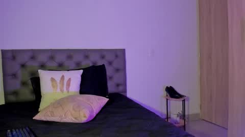 Snapshot of deborah_collins1 chatting on 21, 11, 2025 deborah_collins1 online show from 21, 11, 2025