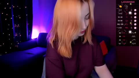 Snapshot of deborah_moore chatting on 17, 5, 2026 Debora online show from 17, 5, 2026