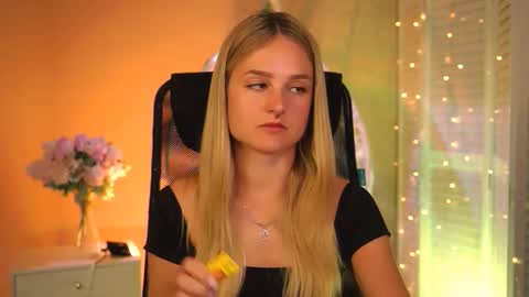 Debora online show from 28, 3, 2026