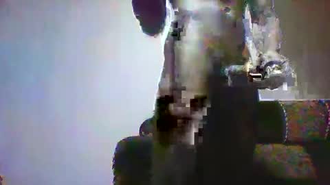 Snapshot of decraze chatting on 5, 3, 2025 decraze online show from 5, 3, 2025