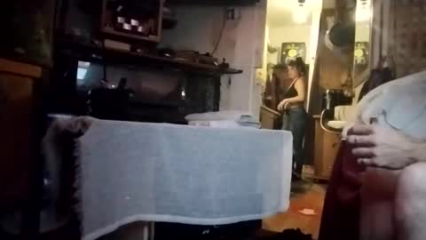 nik and cherry online show from 27, 12, 2024