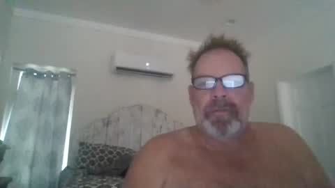 Snapshot of deepdiveme chatting on 27, 10, 2025 deepdiveme online show from 27, 10, 2025