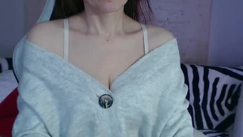 Snapshot of deessedivine chatting on 6, 1, 2025 KamiDevi online show from 6, 1, 2025