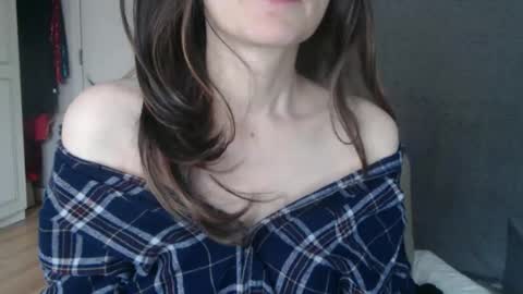 KamiDevi online show from 15, 11, 2025