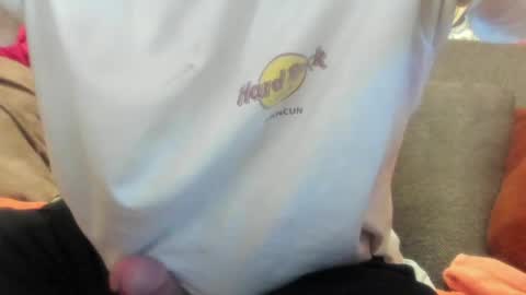 Snapshot of deeznutz343 chatting on 22, 4, 2026 Deez Nutz online show from 22, 4, 2026