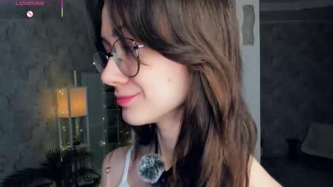 Snapshot of defeded_lovee chatting on 31, 1, 2026 Amy online show from 31, 1, 2026