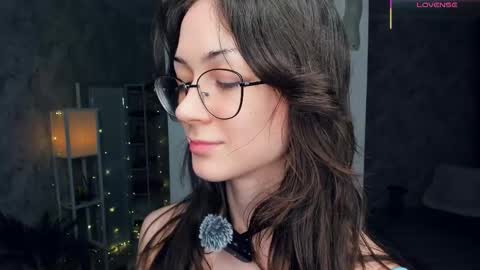 Snapshot of defeded_lovee chatting on 1, 3, 2026 Amy online show from 1, 3, 2026