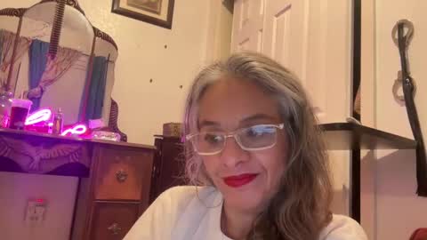 Tori online show from 13, 11, 2025