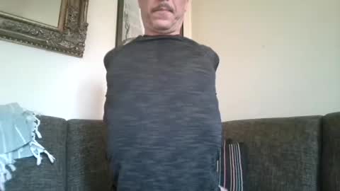 Snapshot of degrandis chatting on 1, 3, 2026 Luka Magic online show from 1, 3, 2026