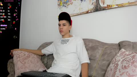 Snapshot of dei_v_48 chatting on 1, 12, 2024 DEIVY online show from 1, 12, 2024