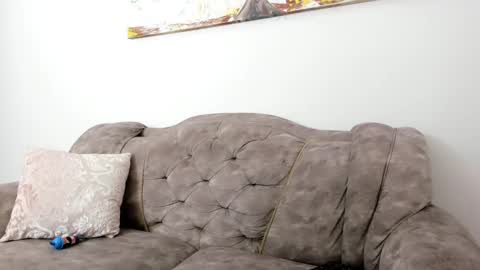 Snapshot of dei_v_48 chatting on 26, 2, 2025 DEIVY online show from 26, 2, 2025