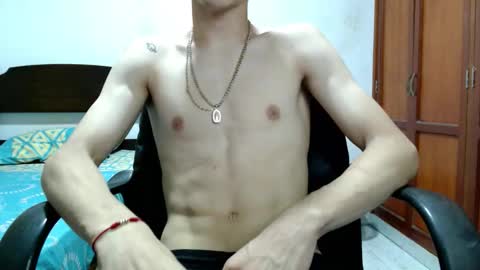 Snapshot of dei_v_48 chatting on 12, 9, 2025 DEIVY online show from 12, 9, 2025