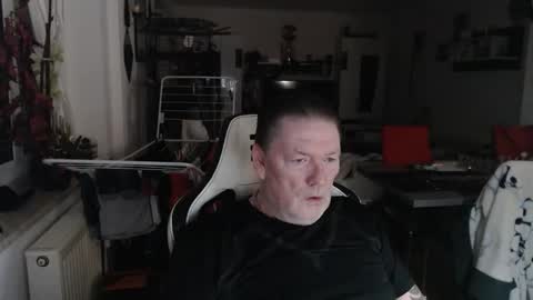 deinprinz2312 online show from 12, 1, 2026