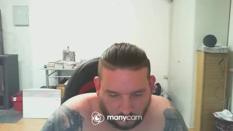 Snapshot of deinspielzeug87 chatting on 10, 4, 2026 deinspielzeug87 online show from 10, 4, 2026