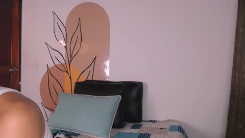 Snapshot of deivy_gram chatting on 4, 3, 2025 DEIVY online show from 4, 3, 2025