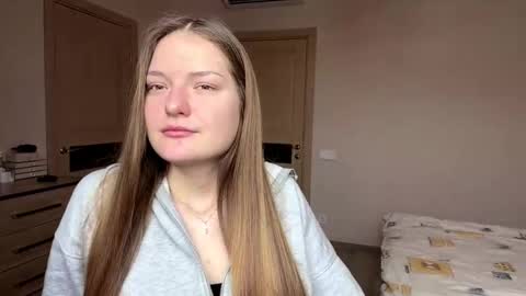 Mila online show from 15, 2, 2026