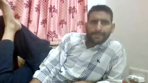 Snapshot of delhihornycouple chatting on 12, 1, 2026 akash kavya online show from 12, 1, 2026