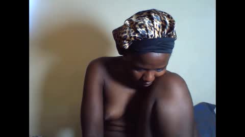 Snapshot of deliciousbabe01 chatting on 21, 9, 2025 EVAH online show from 21, 9, 2025