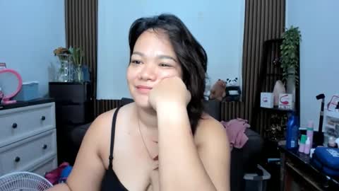 delightfulcurvy online show from 12, 11, 2025