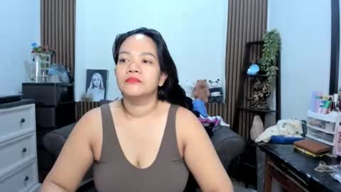 delightfulcurvy online show from 15, 12, 2025