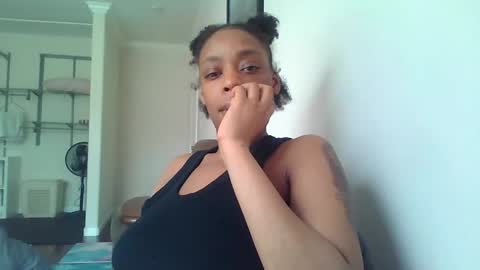 Snapshot of delightfuldark chatting on 3, 2, 2025 delightfuldark online show from 3, 2, 2025