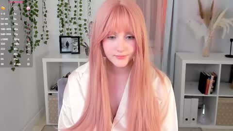 Delilah or Laila online show from 3, 10, 2025