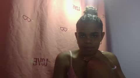 delphine online show from 10, 4, 2026