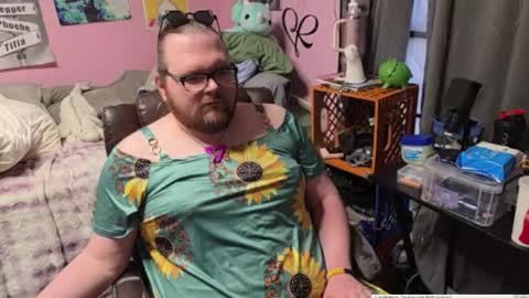 Snapshot of delta_0042 chatting on 15, 4, 2026 Delta online show from 15, 4, 2026