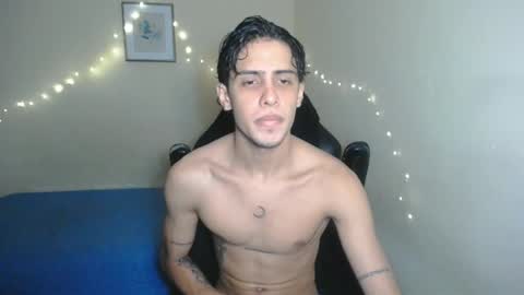 Snapshot of demeter_salviati chatting on 2, 3, 2025 Demeter Salviati online show from 2, 3, 2025