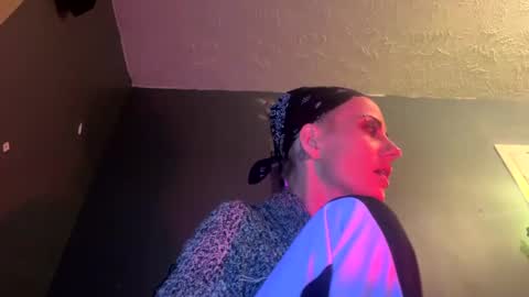 Snapshot of demetriemanon1133 chatting on 19, 1, 2025 Demetriemanon online show from 19, 1, 2025