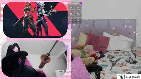 Snapshot of demi_chan chatting on 10, 10, 2025 demiii online show from 10, 10, 2025