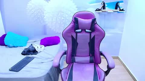 DEMI online show from 11, 10, 2025