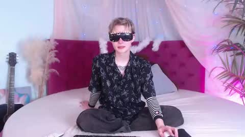 Snapshot of demianenglen chatting on 21, 9, 2025 demianenglen online show from 21, 9, 2025