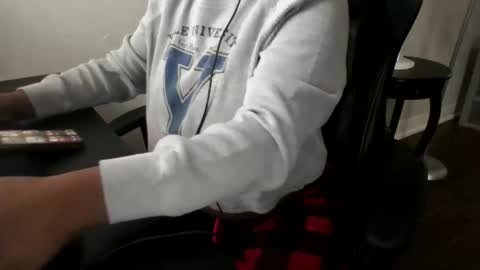 Snapshot of demichocolatekink chatting on 17, 11, 2025 Chocolatekink online show from 17, 11, 2025