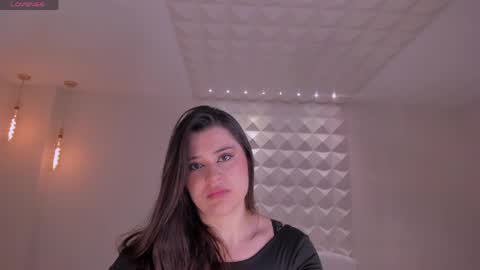 Snapshot of deminova chatting on 18, 4, 2026 DEMI NOVA online show from 18, 4, 2026
