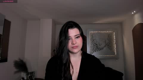 Snapshot of deminova chatting on 23, 4, 2026 DEMI NOVA online show from 23, 4, 2026